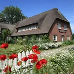 Haus Wolltoeft 01 